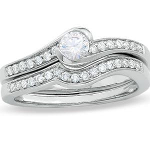 حلقه زنانه طلا سفید با نگین الماس مدل : RWDF1013