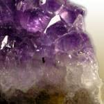 معرفی خصوصیات سنگ و کانی آمیتیست Amethyst + جدول خصوصیات