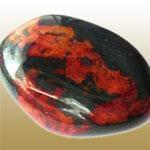 معرفی خصوصیات سنگ و کانی سنگ خون Bloodstone + جدول خصوصیات