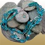 معرفی خصوصیات سنگ و کانی سنگ آبی کریستال Blue Rock Crystal