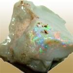 معرفی خصوصیات سنگ اوپال صدفی مادر Mother of Pearl Opal