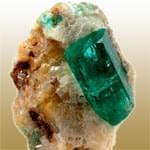 معرفی خصوصیات سنگ زمرد زامبیا Zambian Emerald + جدول خصوصیات