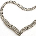 گردنبند طلا سفید با نگین الماس مدل: ndf1185 