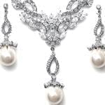 سرویس عروس با طلای سفید و نگین برلیان و مروارید مدل: hset2020