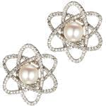 گوشواره گل طلا سفید با نگین مروارید و الماس برش برلیان پشت میخی مدل: edf1181