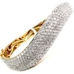 دستبند طلا زرد با نگین الماس تراش برلیان مدل: bdf1147