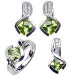 نیم ست انگشتر، آویز و گوشواره با نگین زبرجد و برلیان مدل: hsdf1223