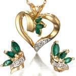 نیم ست آویز و گوشواره جواهر با نگین برلیان و زمرد مدل: hsdf1245