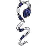 آویز طلا و جواهر با نگین یاقوت کبود و الماس تراش برلیان طرح مار مدل: npdf1286