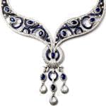 گردنبند طلا با نگین یاقوت کبود و الماس تراش برلیان مدل: ndf1297