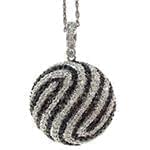 آویز مردانه طلا با نگین الماس تراش برلیان و یاقوت مشکی: مدل npdm1040