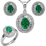 نیم ست آویز، گوشواره و انگشتر با نگین زمرد و الماس تراش برلیان و باگت مدل: hsdf1345