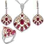 نیم ست آویز، گوشواره و انگشتر با نگین یاقوت قرمز و الماس تراش برلیان مدل: hsdf1352