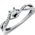 حلقه طلای زنانه با نگین تخمه الماس پرنس و برلیان دیواره مدل: RDF1096