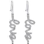 گوشواره طلا و جواهر با نگین الماس تراش برلیان طرح love مدل: ebf2086