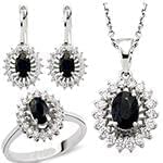 نیم ست آویز، گوشواره و انگشتر با نگین یاقوت کبود و الماس تراش برلیان مدل: hsdf1310