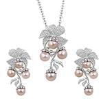 نیم ست آویز و گوشواره طلا با نگین مروارید و الماس تراش برلیان مدل: hsdf1317