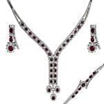 سرویس طلا و جواهر با نگین یاقوت قرمز و الماس تراش برلیان مدل: bset22140