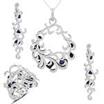 نیم ست آویز، گوشواره و انگشتر با نگین یاقوت کبود و الماس تراش برلیان مدل: hsdf1404