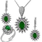 نیم ست آویز، گوشواره و انگشتر با نگین زمرد و الماس تراش برلیان مدل: hsdf1424