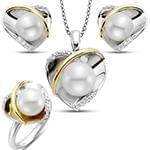 نیم ست آویز، گوشواره و انگشتر با نگین مروارید و الماس تراش برلیان طرح قلب مدل: hsdf1432