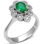 انگشتر زنانه طلای سفید با نگین زمرد و الماس تراش برلیان طرح فلاور:مدل rgf1605