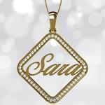 آویز اسم طلا طرح لوزی با نگین الماس تراش برلیان - فونت لاتین : مدل ndn1005