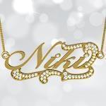 پلاک اسم طلا با پایه اسلیمی نگین الماس تراش برلیان - فونت لاتین: مدل ndn1119