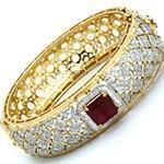 دستبند النگویی طلا و جواهر با نگین برلیان، باگت و یاقوت قرمز مدل: bng10750 