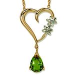 پلاک طلای زرد با نگین زبرجد و الماس تراش برلیان طرح قلب مدل npdf13233  