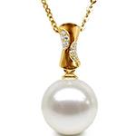 پلاک طلا زنانه مروارید و جواهر الماس تراش برلیان مدل npdf13335