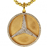 پلاک و آویز طلای زرد 18 عیار مردانه با نگین الماس تراش برلیان طرح بنز: مدل npdm1059