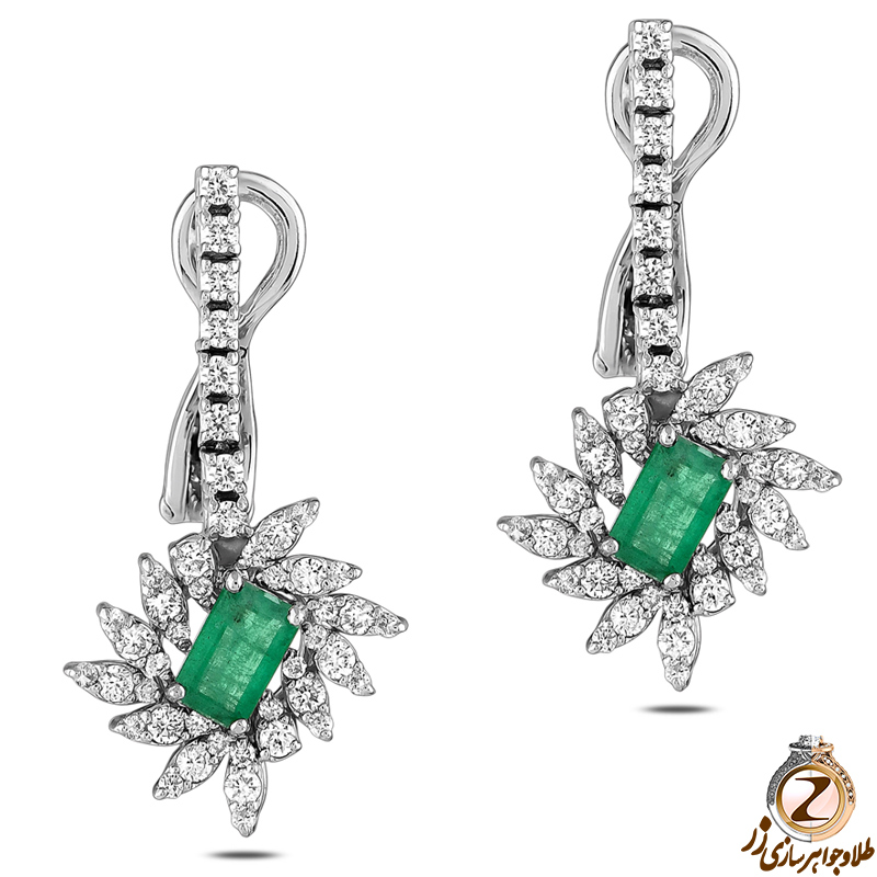 خرید و قیمت گوشواره طلا زنانه جدید 18 عیار و جواهر الماس تراش برلیان طرح مارکیز قلم خور و زمرد - سایت زر