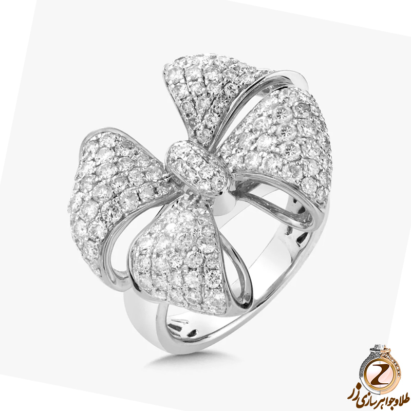 خرید انگشتر پروانه بزرگ الماس و طلا سفید 18 عیار نگین جواهر الماس تراش برلیان طرح لاکچری خاص به همراه قیمت در سایت زر