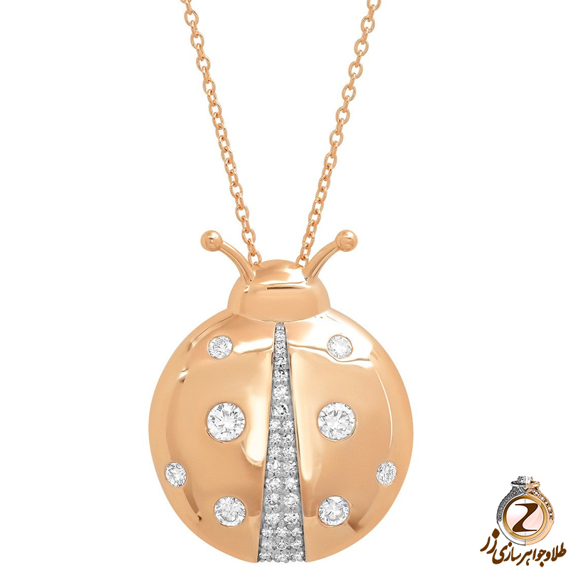 خرید پلاک و آویز طلا کودک دخترانه طرح کفش دوزک با نگین جواهر الماس تراش برلیان و طلای رزگلد به همراه قیمت آنلاین در سایت زر
