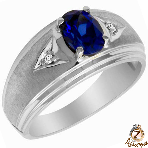 خرید انگشتر کلاسیک مردانه طلا سفید 18 عیار و جواهر با نگین یاقوت کبود و برلیان به همراه قیمت -سایت زر
