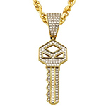 آویز و پلاک طلای زرد با نگین الماس تراش برلیان طرح کلید: مدل npdm1065