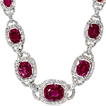 گردنبند طلا سفید 18 عیار زنانه جواهر با نگین یاقوت قرمز و الماس تراش برلیان مدل: ndf1232